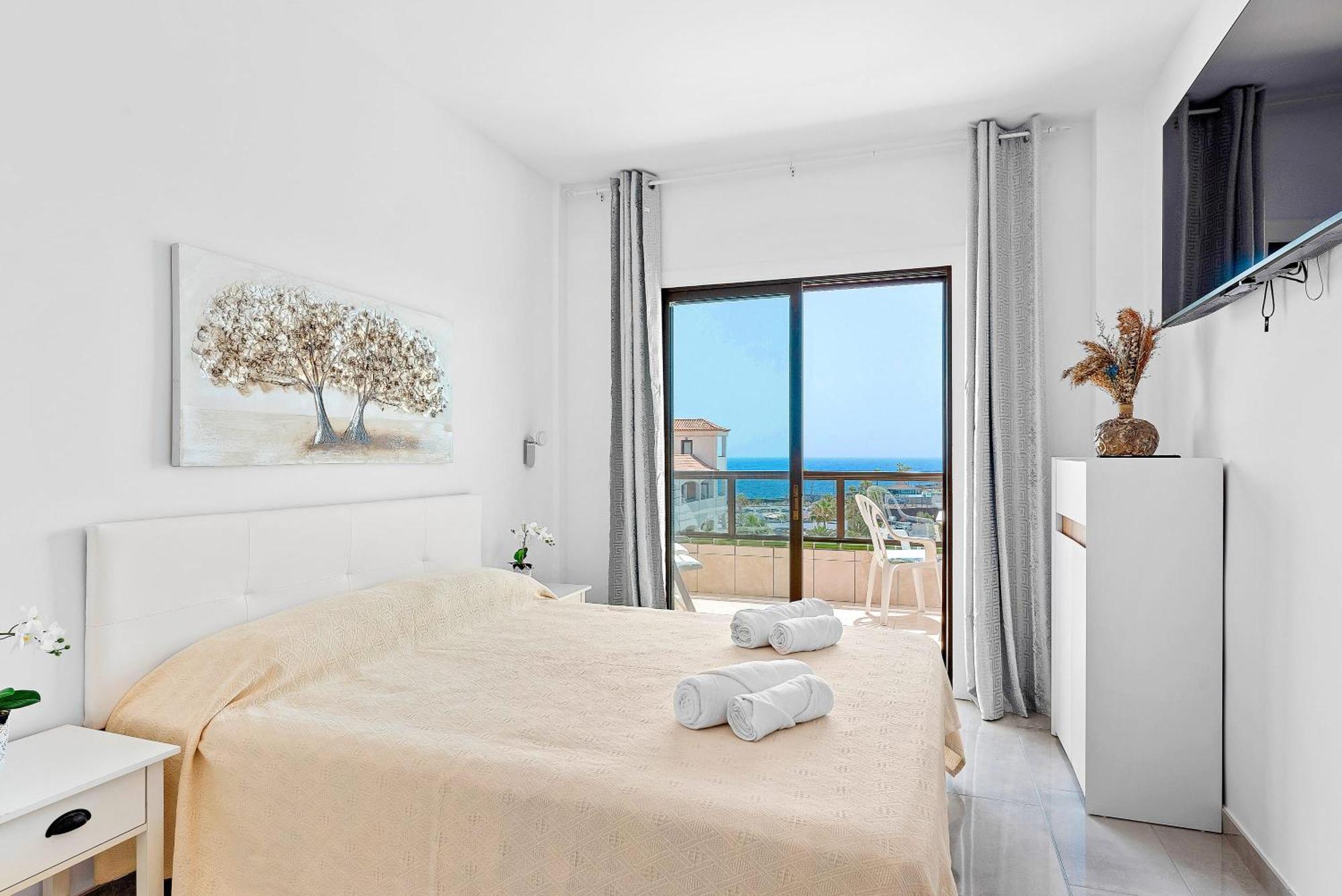 Atlantic Penthouse Retreat Apartament